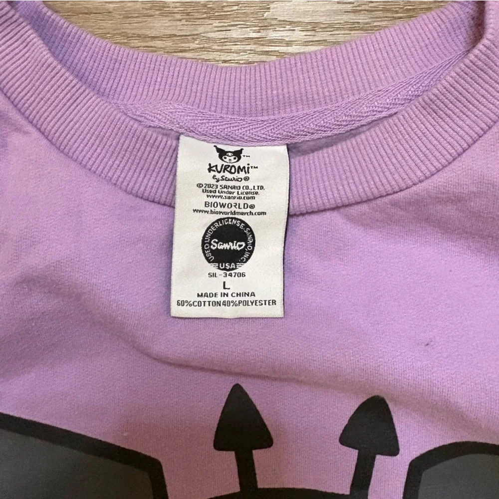 Bioworld x Sanrio Kuromi Devil’s Flight Purple Crewneck Sweatshirt Size L​​​​
